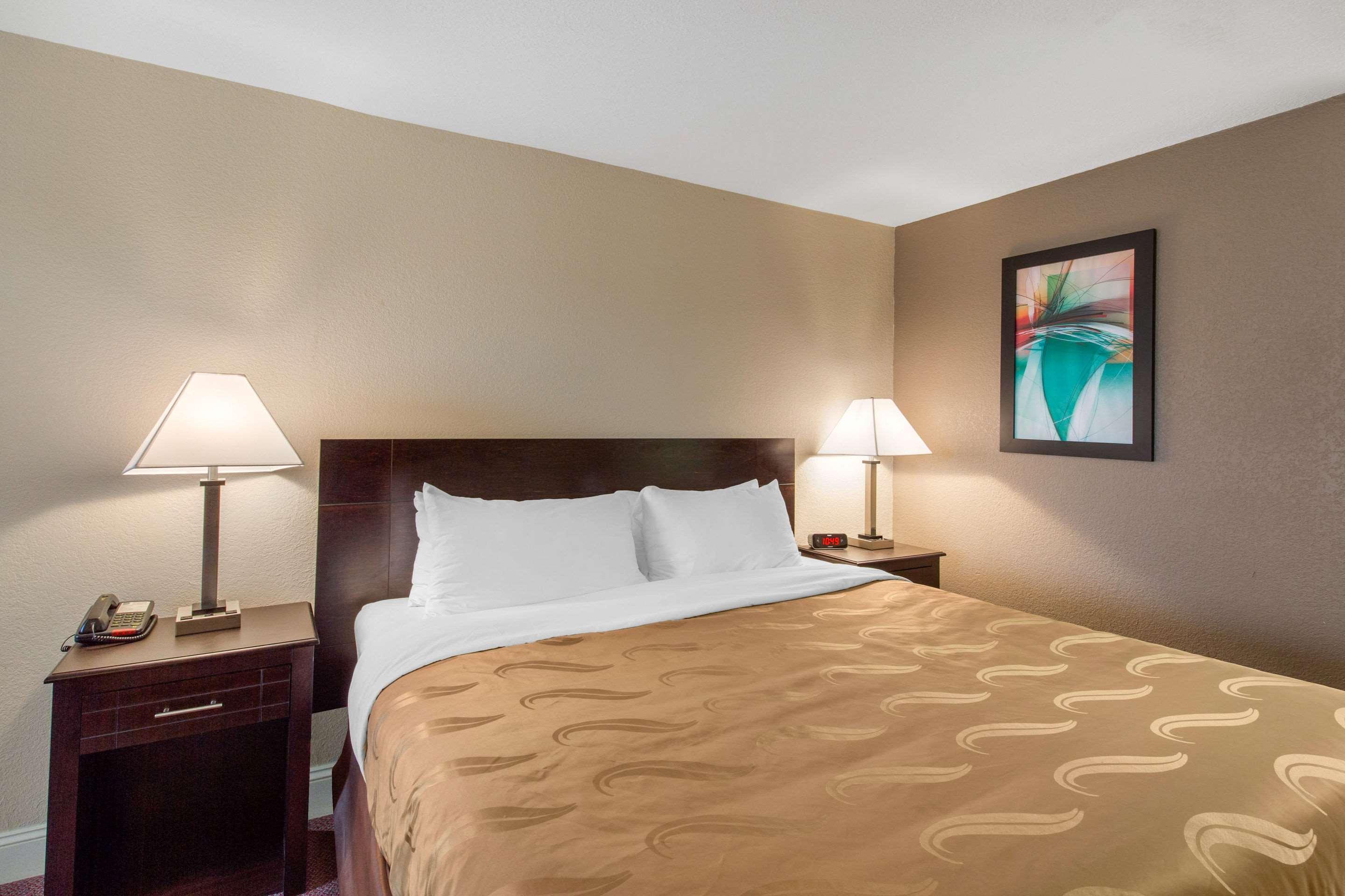 Quality Inn And Suites Port Arthur Nederland ภายนอก รูปภาพ