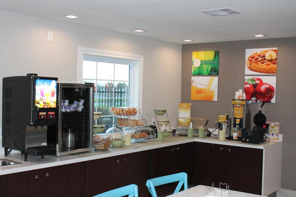 Quality Inn And Suites Port Arthur Nederland ภายนอก รูปภาพ